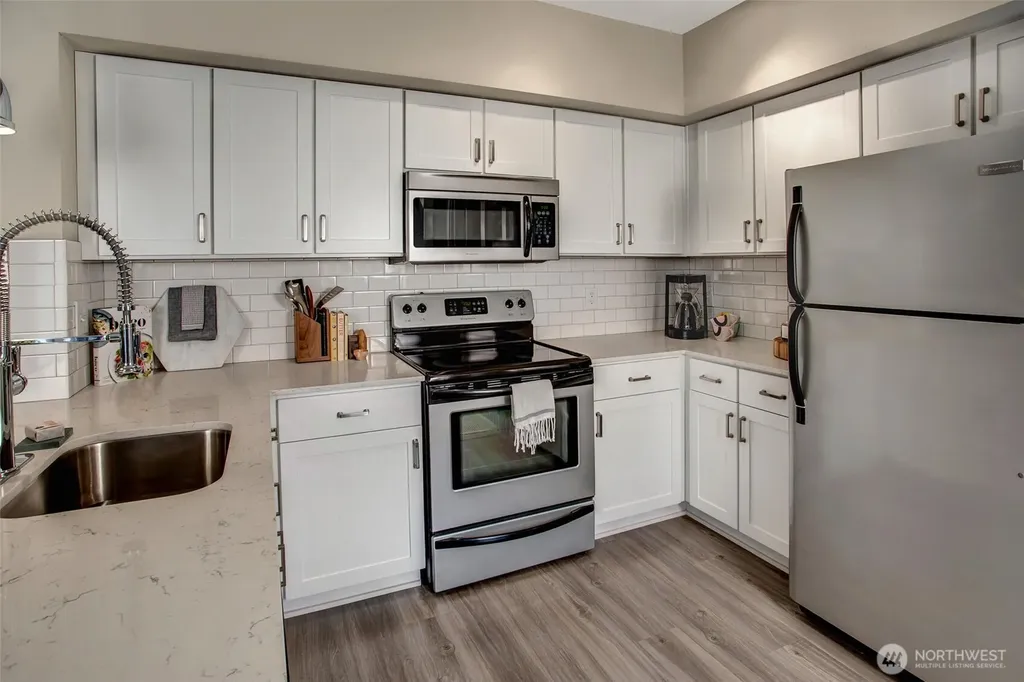 11415 Slater Avenue NE Kirkland WA 98033