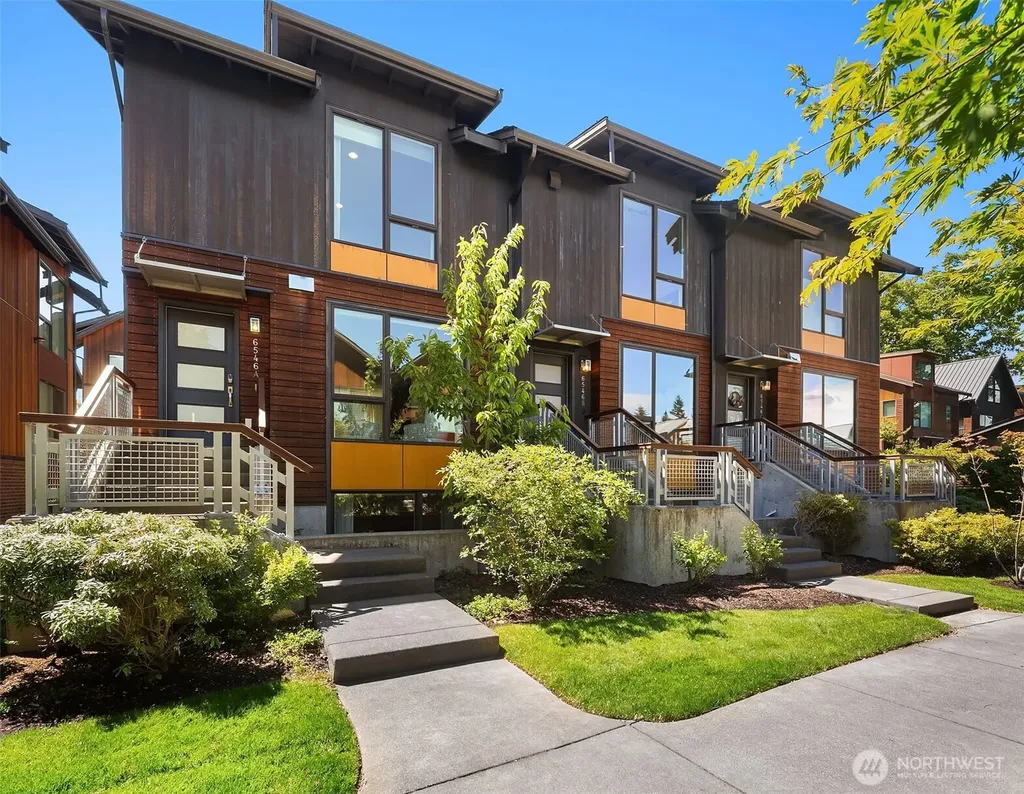6546 32nd Avenue NE Seattle WA 98115
