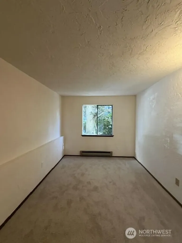 2100 N 106th Street Seattle WA 98133