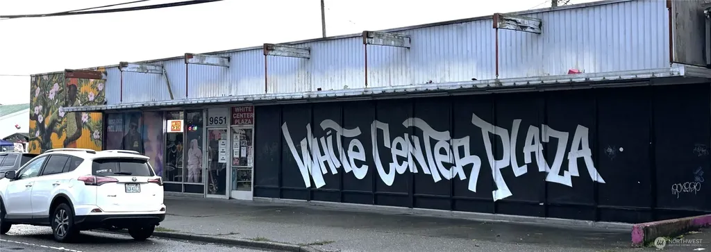9651 15th Avenue SW Seattle WA 98106