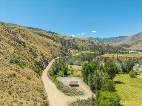 164 Burma Road Pateros WA 98846