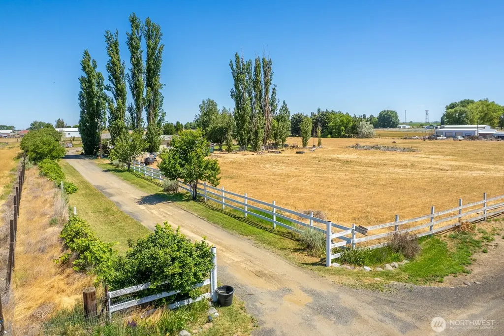 10820 Dune Lake Loop SE Moses Lake WA 98837