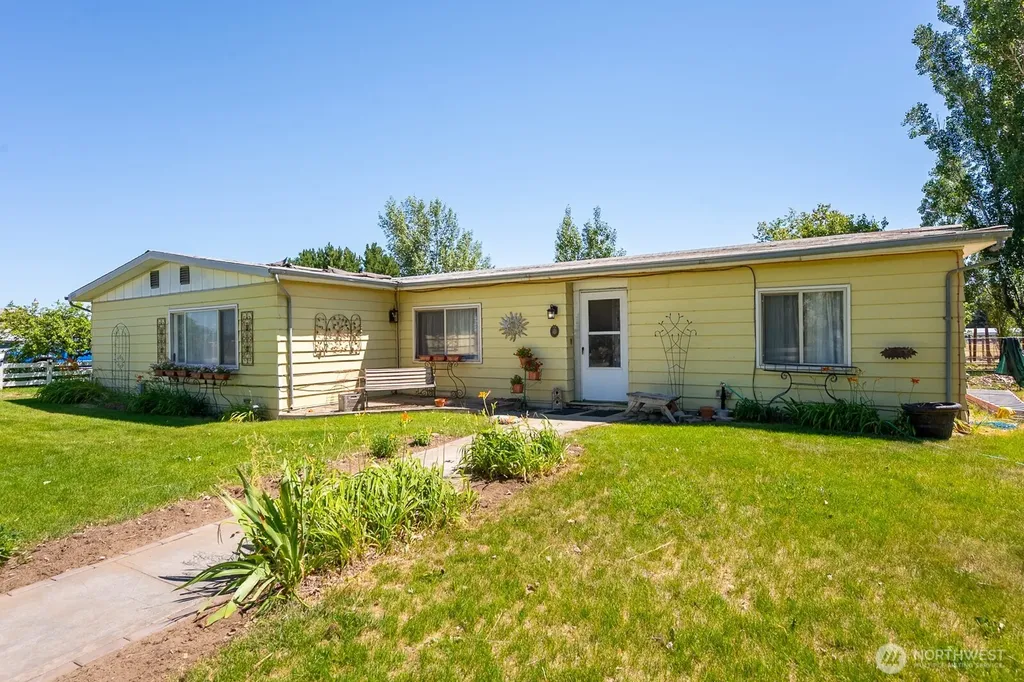 10820 Dune Lake Loop SE Moses Lake WA 98837