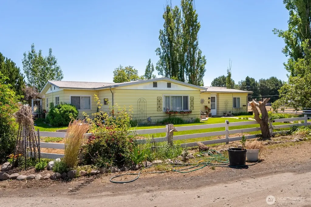 10820 Dune Lake Loop SE Moses Lake WA 98837