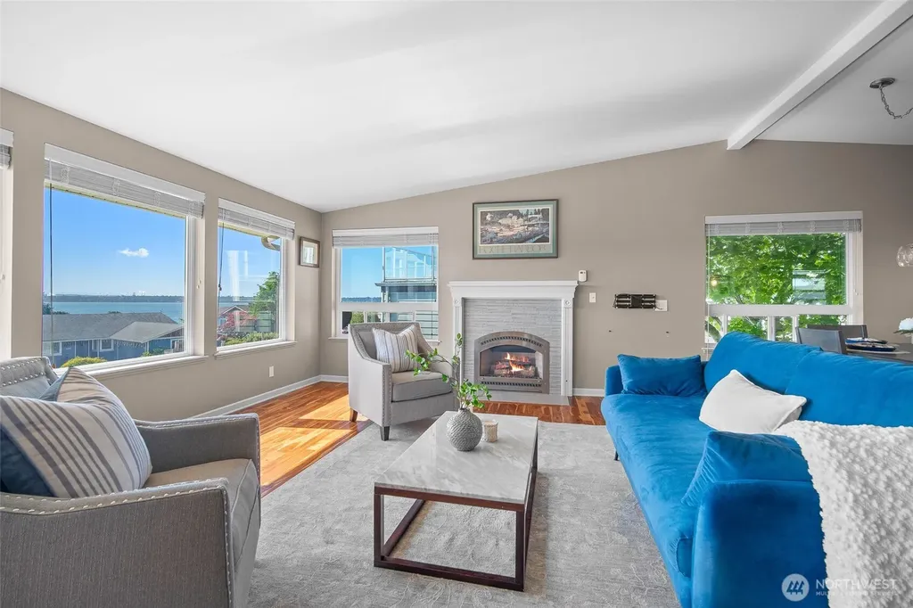 8037 Chinook Way Blaine WA 98230
