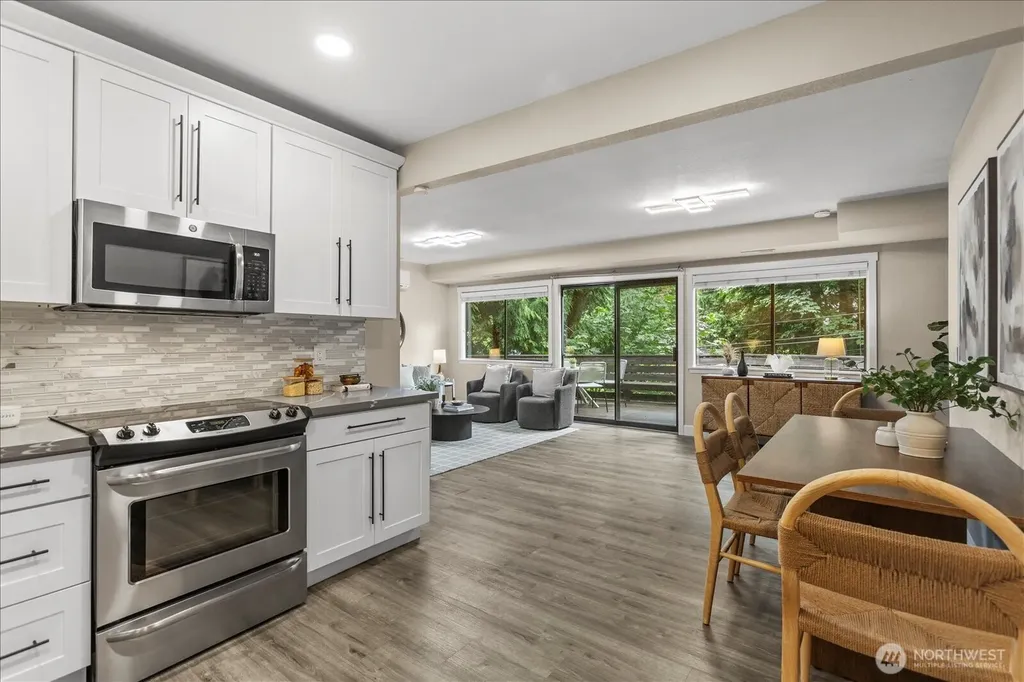 16216 N Meadowdale Road Edmonds WA 98026