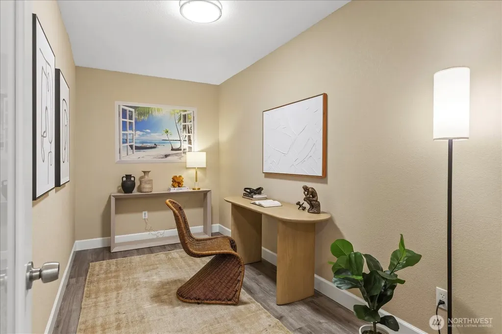 16216 N Meadowdale Road Edmonds WA 98026