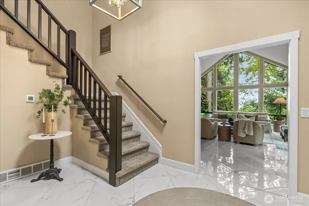 16216 N Meadowdale Road Edmonds WA 98026