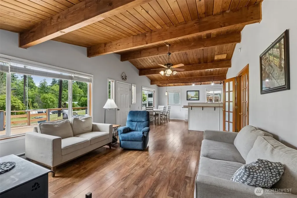 1636 Hemlock Drive Camano Island WA 98282