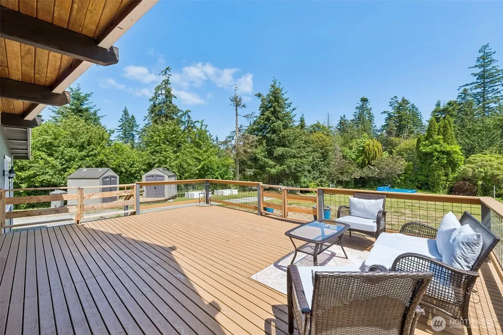 1636 Hemlock Drive Camano Island WA 98282