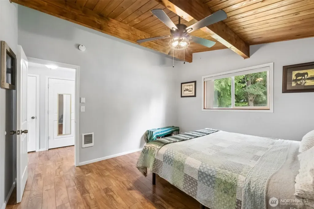 1636 Hemlock Drive Camano Island WA 98282
