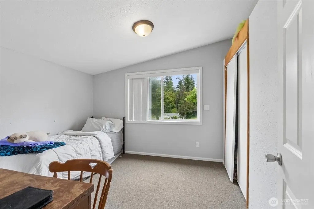 1636 Hemlock Drive Camano Island WA 98282