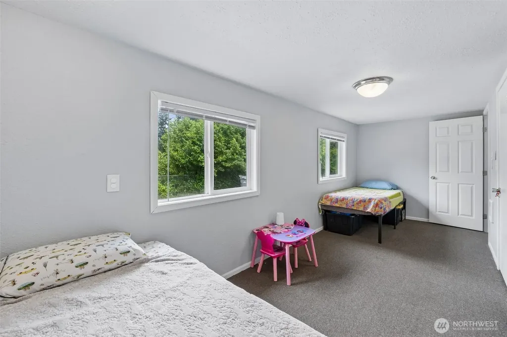 1636 Hemlock Drive Camano Island WA 98282