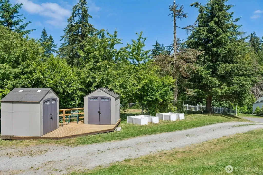 1636 Hemlock Drive Camano Island WA 98282