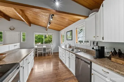 1636 Hemlock Drive Camano Island WA 98282