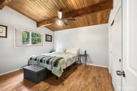 1636 Hemlock Drive Camano Island WA 98282