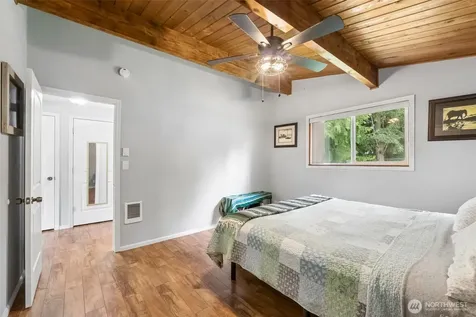 1636 Hemlock Drive Camano Island WA 98282