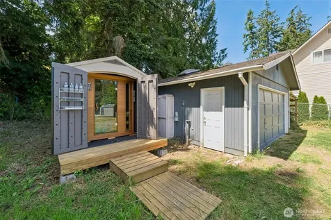 1636 Hemlock Drive Camano Island WA 98282