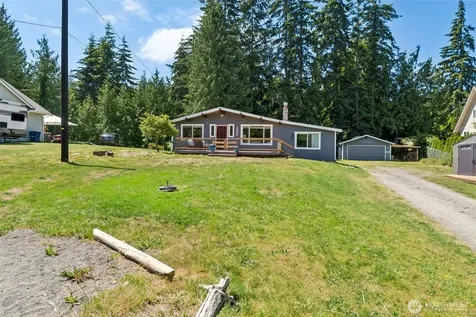 1636 Hemlock Drive Camano Island WA 98282