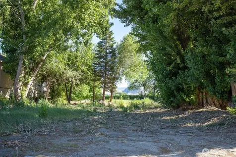 1313 Mckittrick Street Wenatchee WA 98801