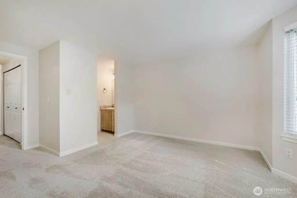 11114 NE 125th Lane Kirkland WA 98034