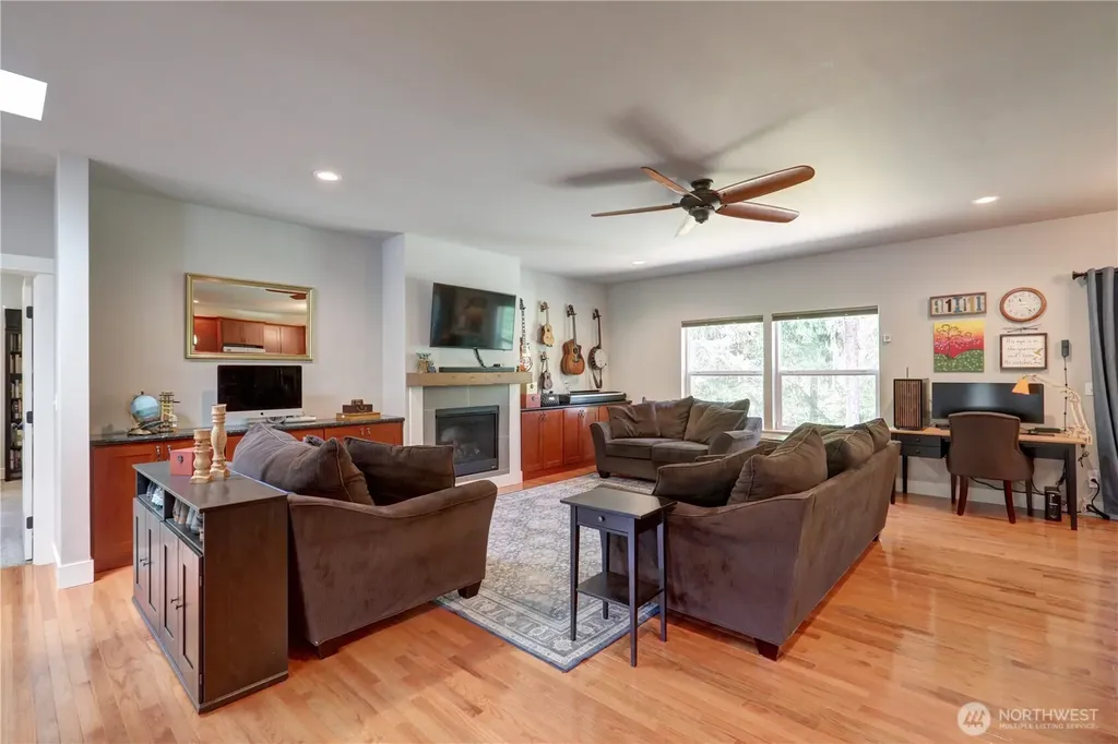 15324 Glenshire Place SW Port Orchard WA 98367