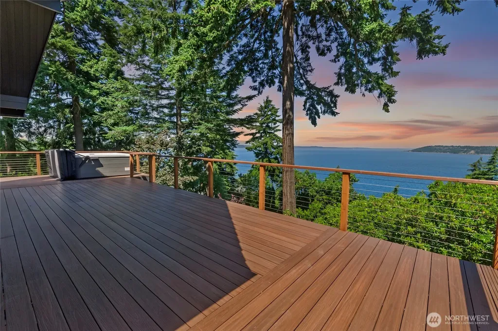 3211 SW 166th Burien WA 98166
