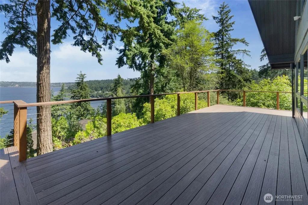 3211 SW 166th Burien WA 98166