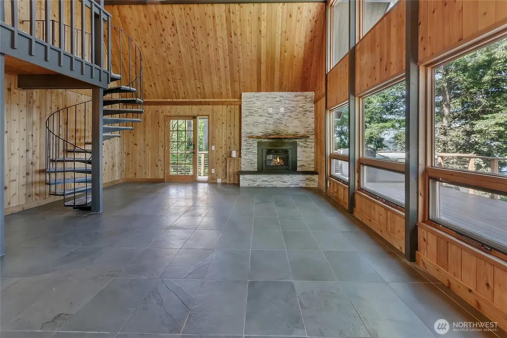 3211 SW 166th Burien WA 98166