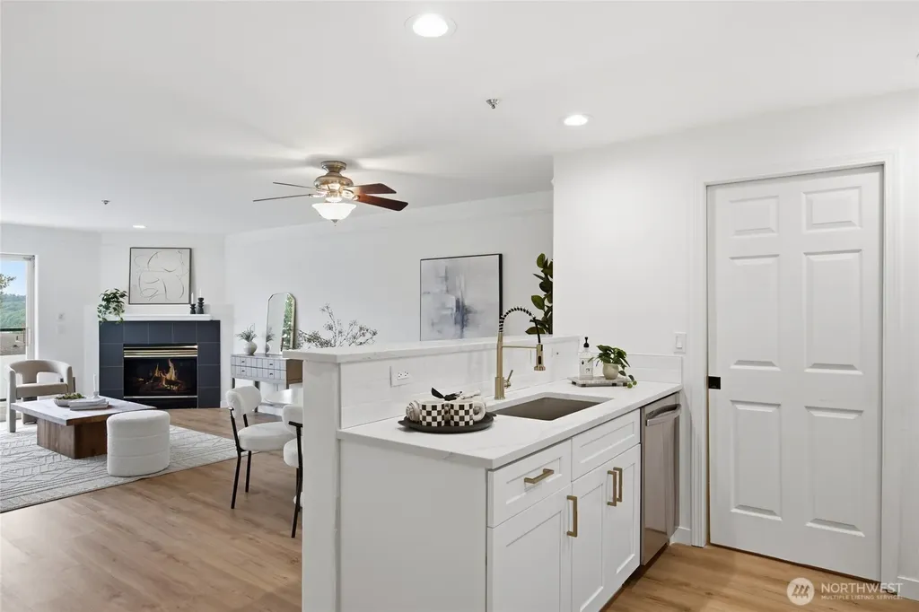 15315 Sunwood Boulevard Tukwila WA 98188