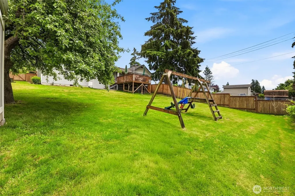 411 23rd Avenue Milton WA 98354