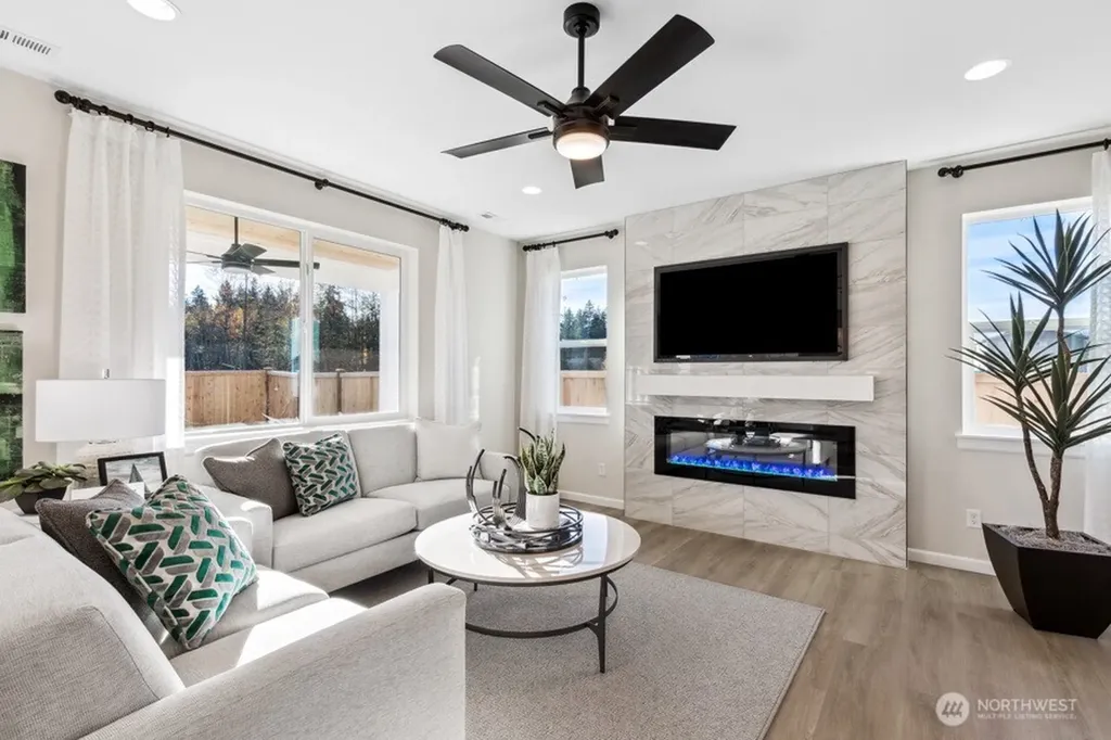 4607 85th Avenue NE Marysville WA 98270