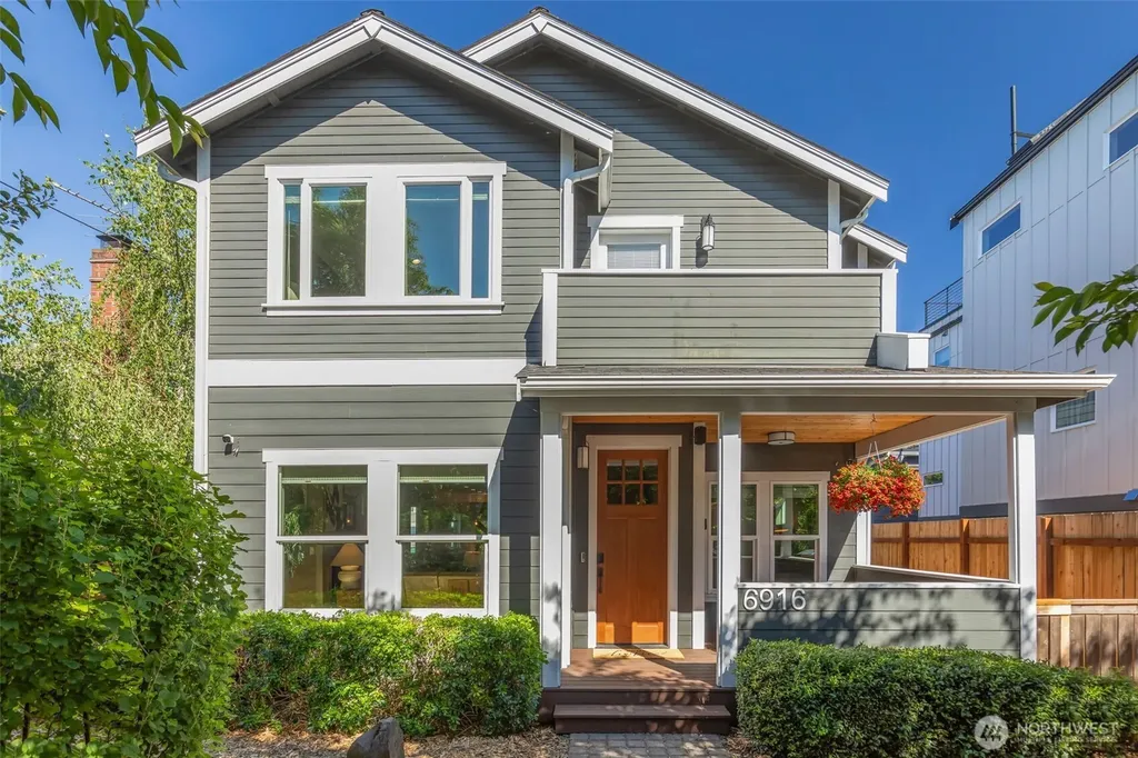 6916 Flora Avenue S Seattle WA 98108