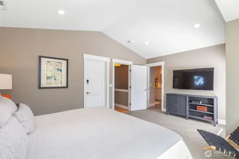6916 Flora Avenue S Seattle WA 98108