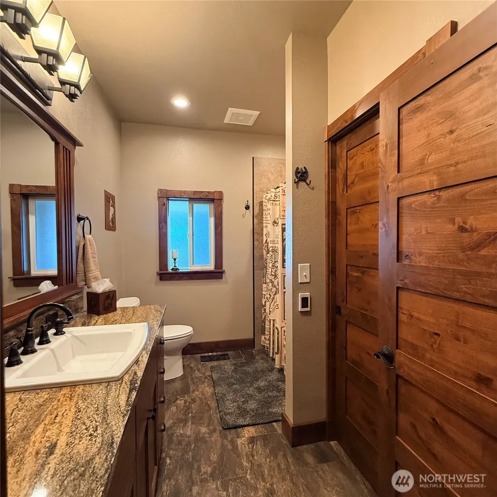 209 S B Street Prescott WA 99348
