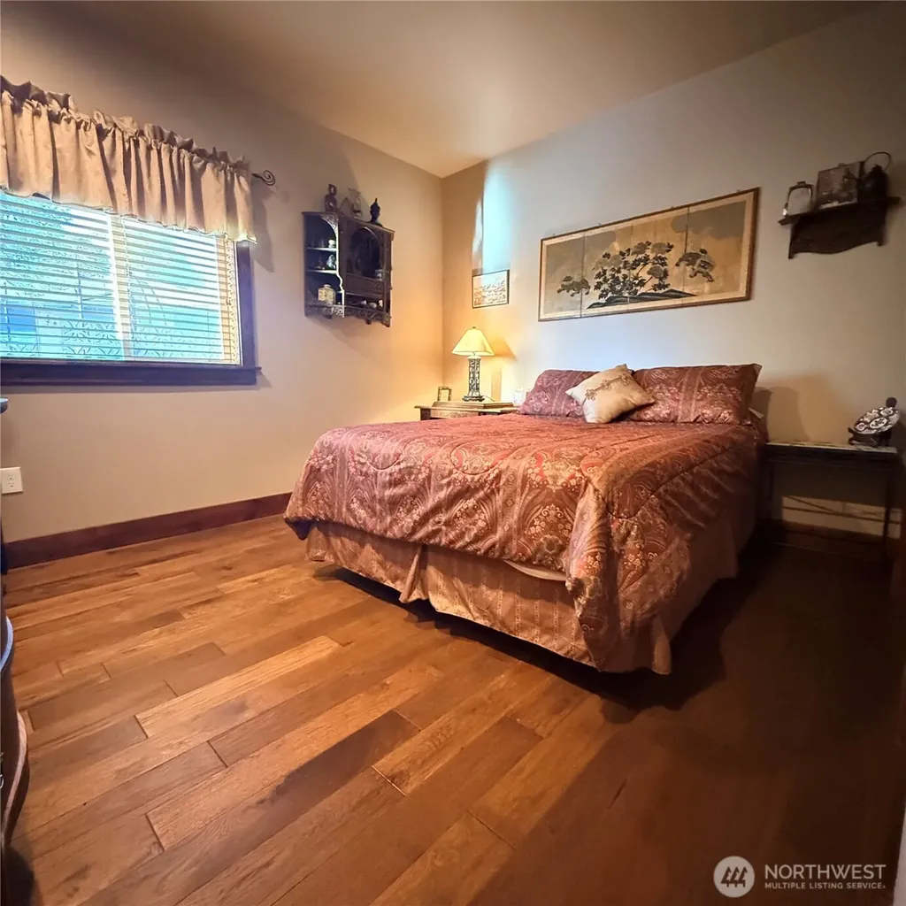 209 S B Street Prescott WA 99348