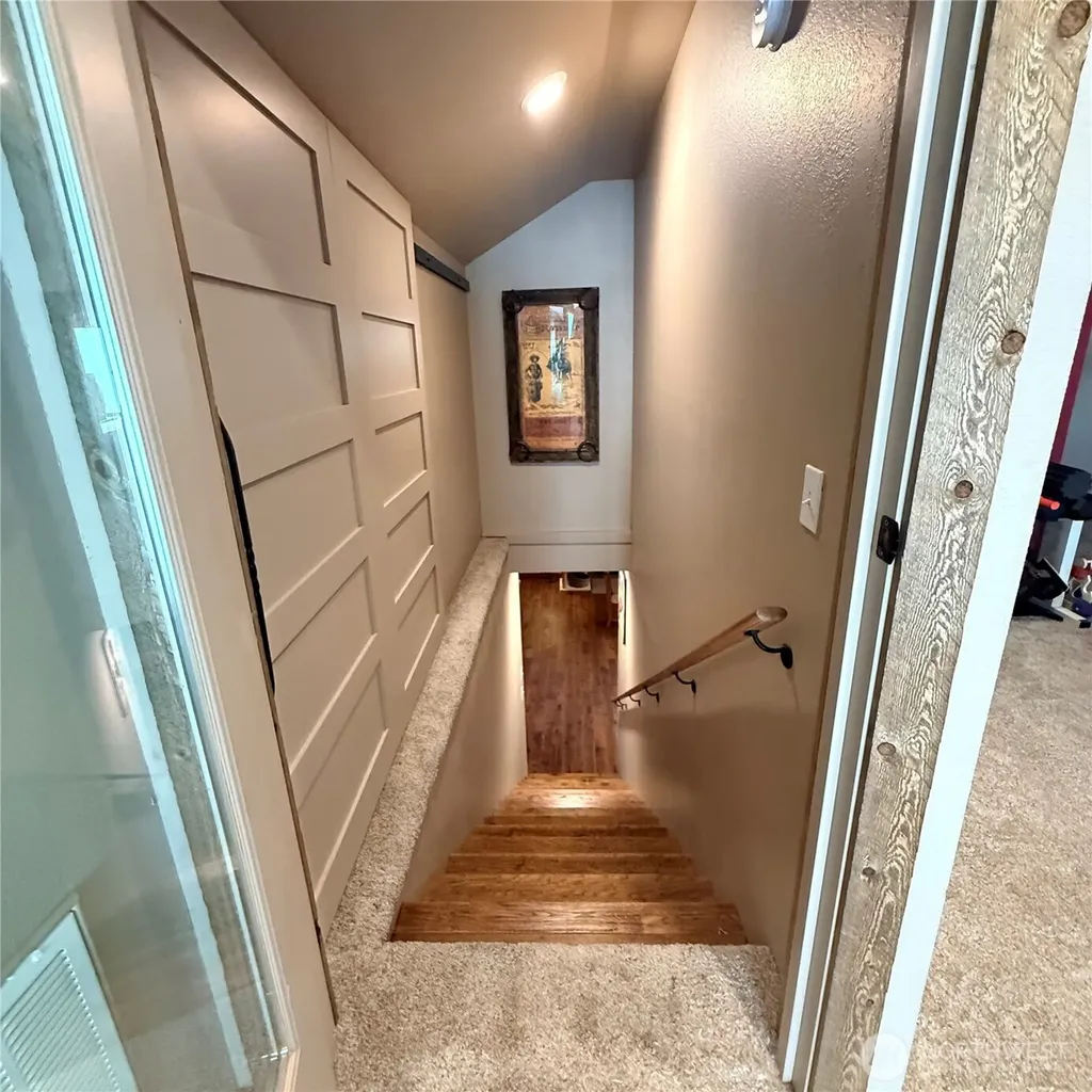 209 S B Street Prescott WA 99348