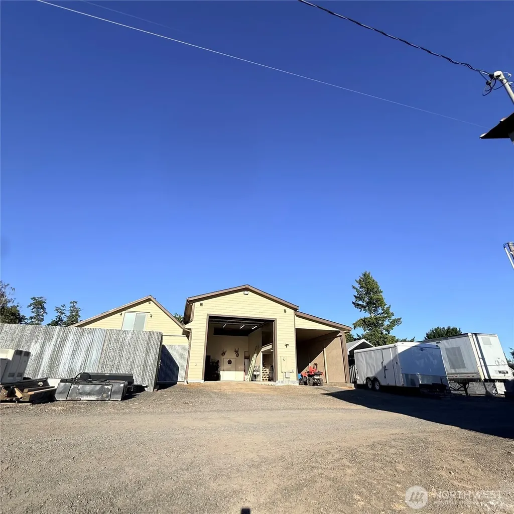 209 S B Street Prescott WA 99348