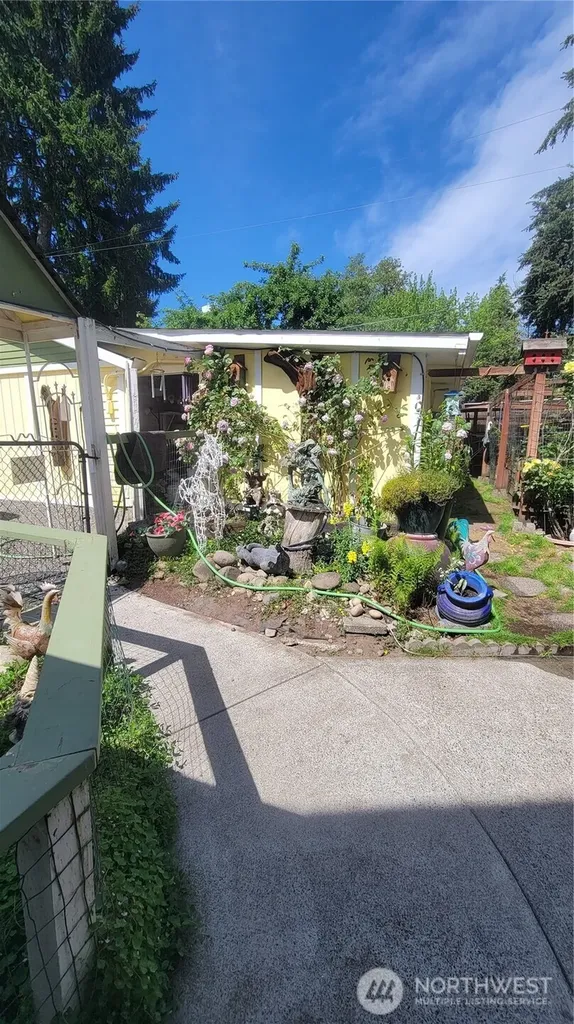 9411 356th Street S Mckenna WA 98558