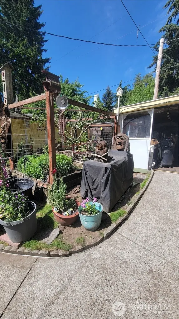9411 356th Street S Mckenna WA 98558