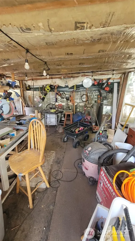 9411 356th Street S Mckenna WA 98558