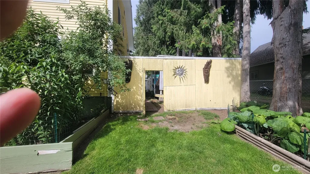 9411 356th Street S Mckenna WA 98558