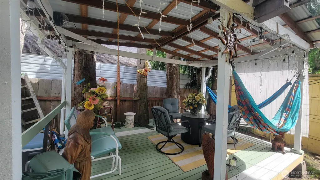 9411 356th Street S Mckenna WA 98558
