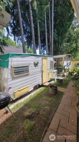 9411 356th Street S Mckenna WA 98558