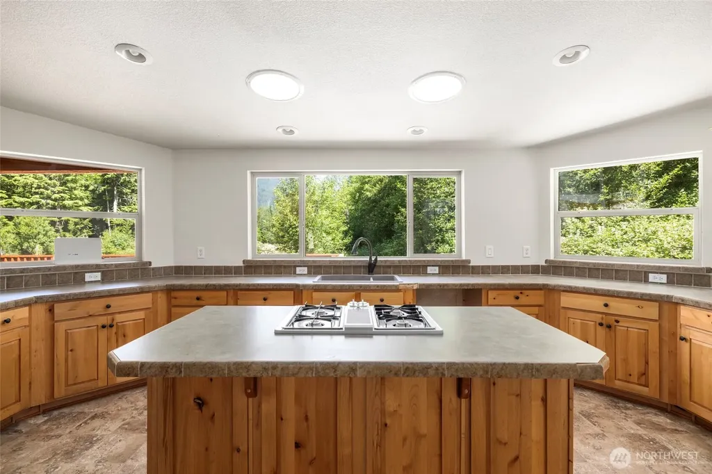 59248 Rockport Cascade Road Rockport WA 98283