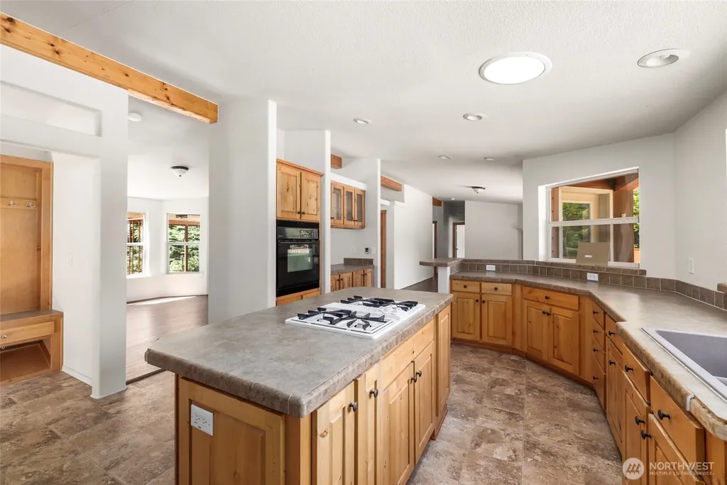 59248 Rockport Cascade Road Rockport WA 98283