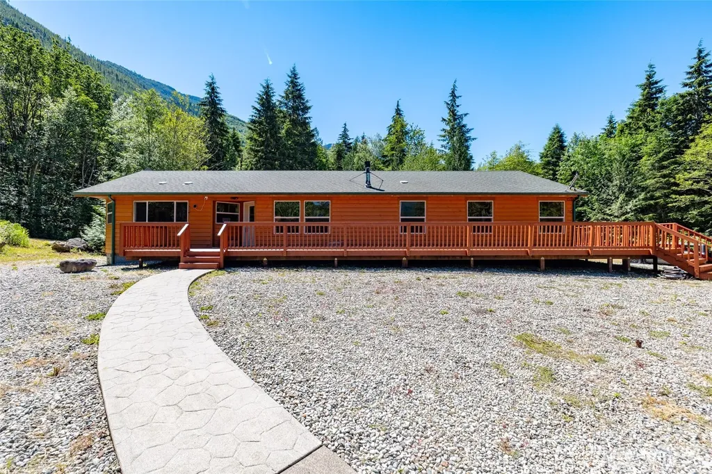 59248 Rockport Cascade Road Rockport WA 98283