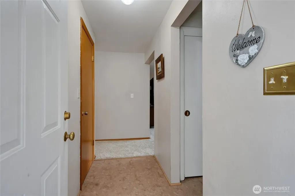 322 Ranger Drive SE Lacey WA 98503