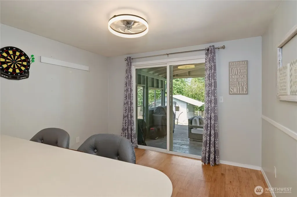4039 SE Harriet Street Port Orchard WA 98366