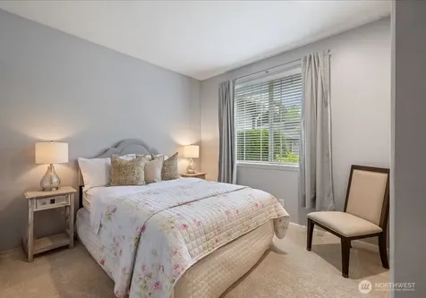 469 243rd Place SE Sammamish WA 98074